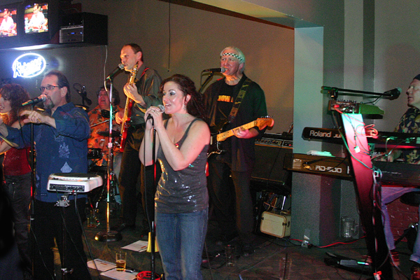 Rhino's Pub - Nov 2007